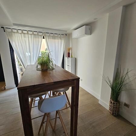 Ferienwohnung Tres Grand Deux Pieces Marines De Cogolin Exterior foto